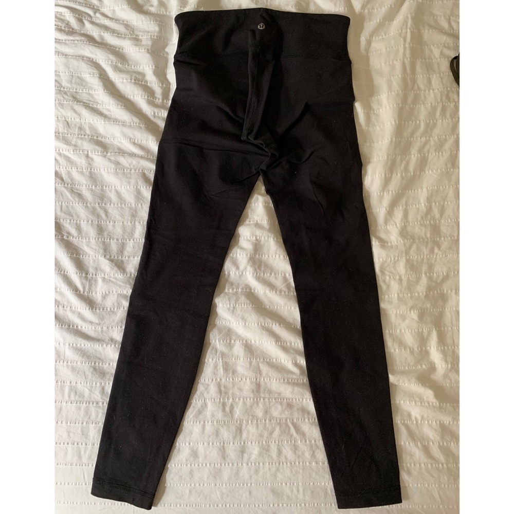 Lululemon black size 4 full length leggings - Picture 2 of 4